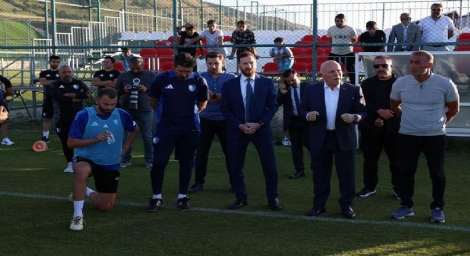 Sekmen'den Erzurumspor'a moral ziyareti
